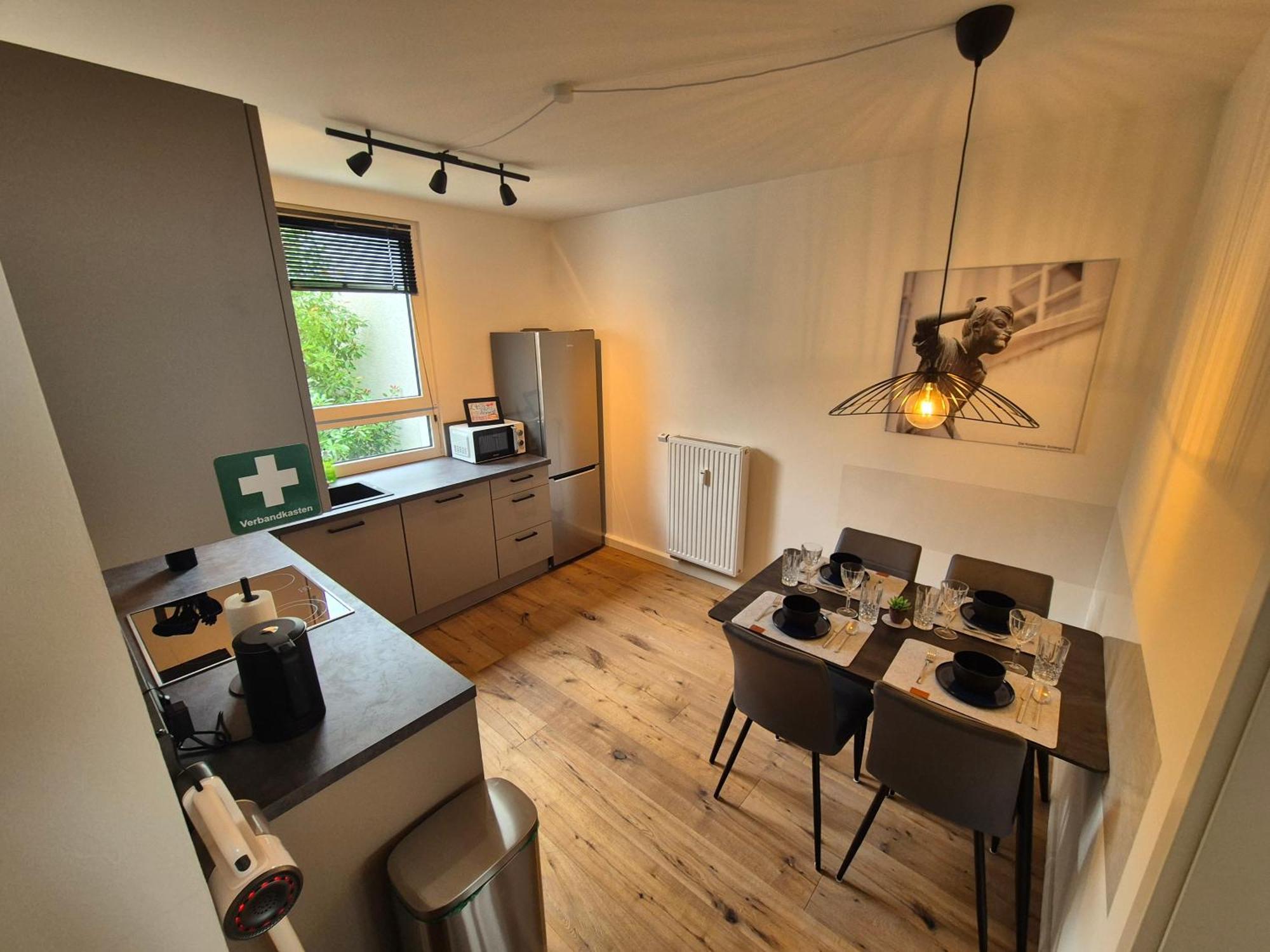 Charmante 2 Zimmer-Wohnung Mit Fahrradstellplaetzen Koblenz  Exterior photo